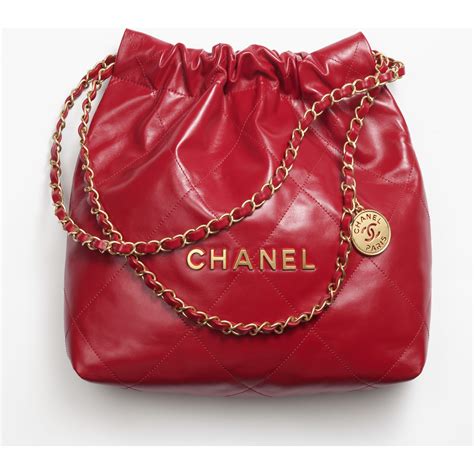 CHANEL 22 Handbag Shiny Calfskin & Gold